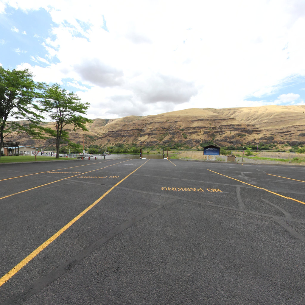 Lower Granite Access scene image looking forward