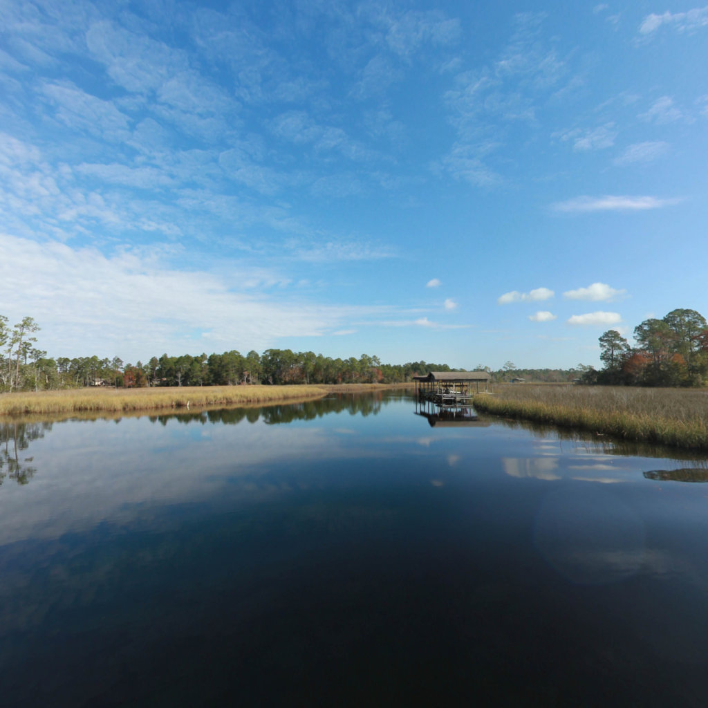 Pelican Bayou scene image looking forward