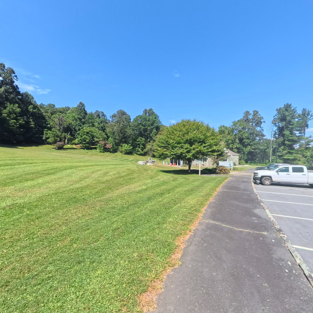 360° panoramic view of Orchard Trail