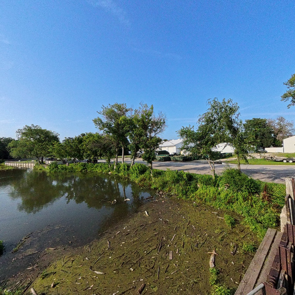 360° panoramic view of Nokomis Park Access