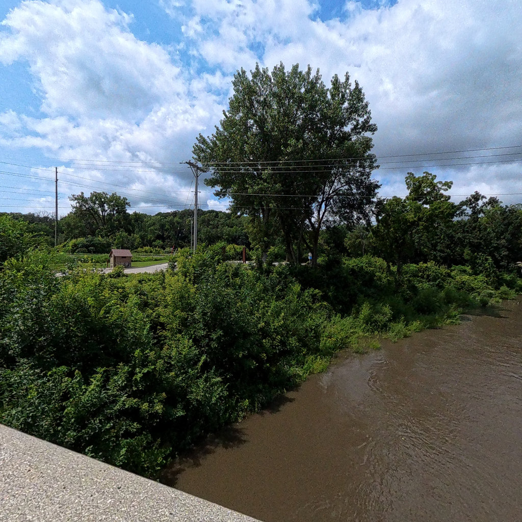 360° panoramic view of Phinney Park Access