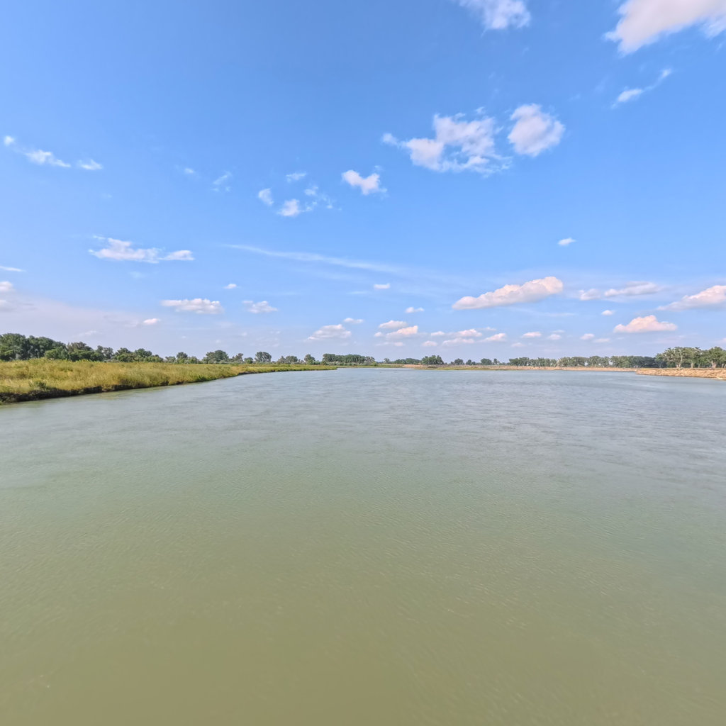 Terrain360 panorama near Missouri River approaching the Milk River