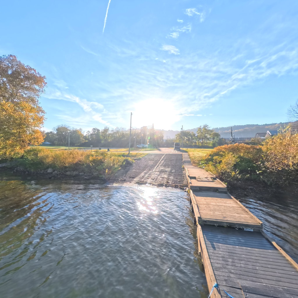 Sisterville to St Marys scene image looking forward