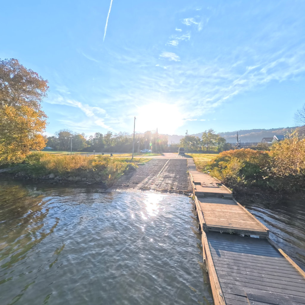 360° panoramic view of Sisterville to St Marys