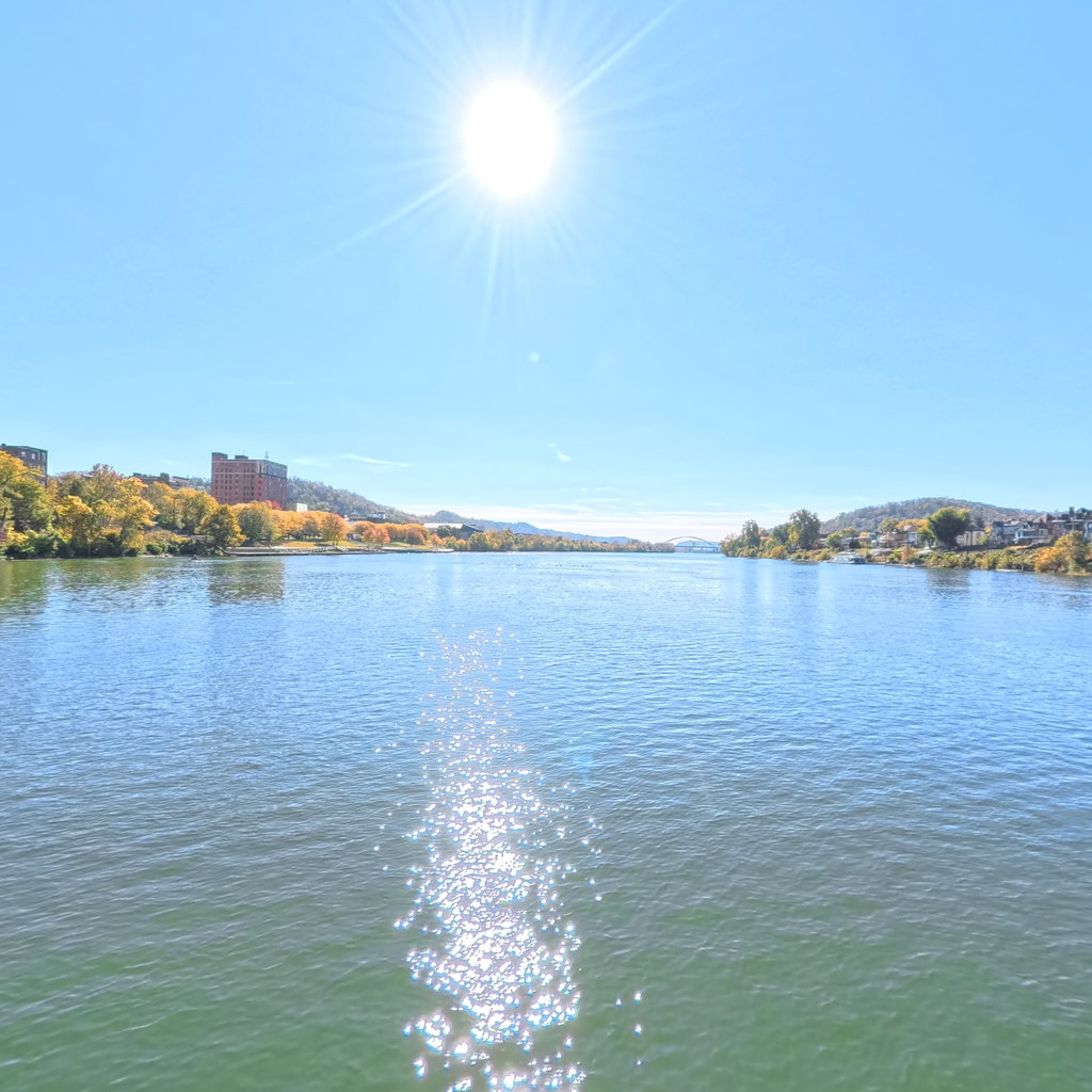 Terrain360 panorama near Ohio River, near Wheeling, Virginia