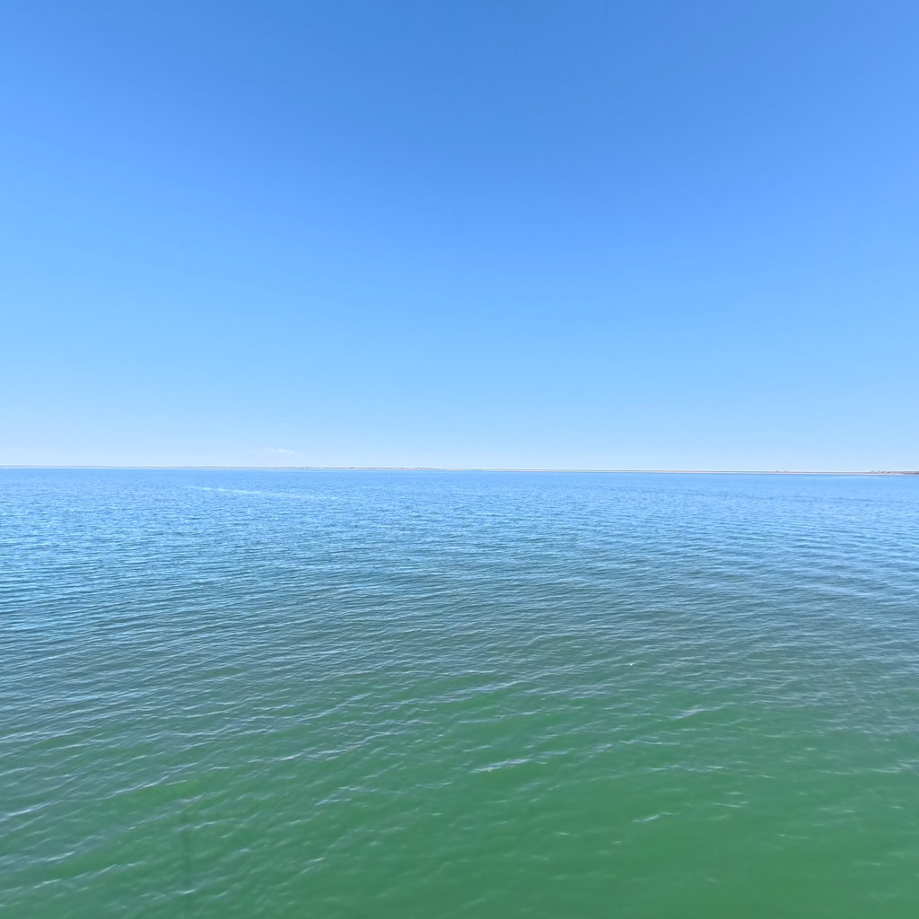 360&deg; scene on Fort Peck Lake