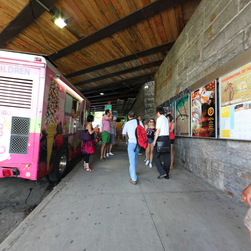 Brooklyn Bridge  scene image looking forward