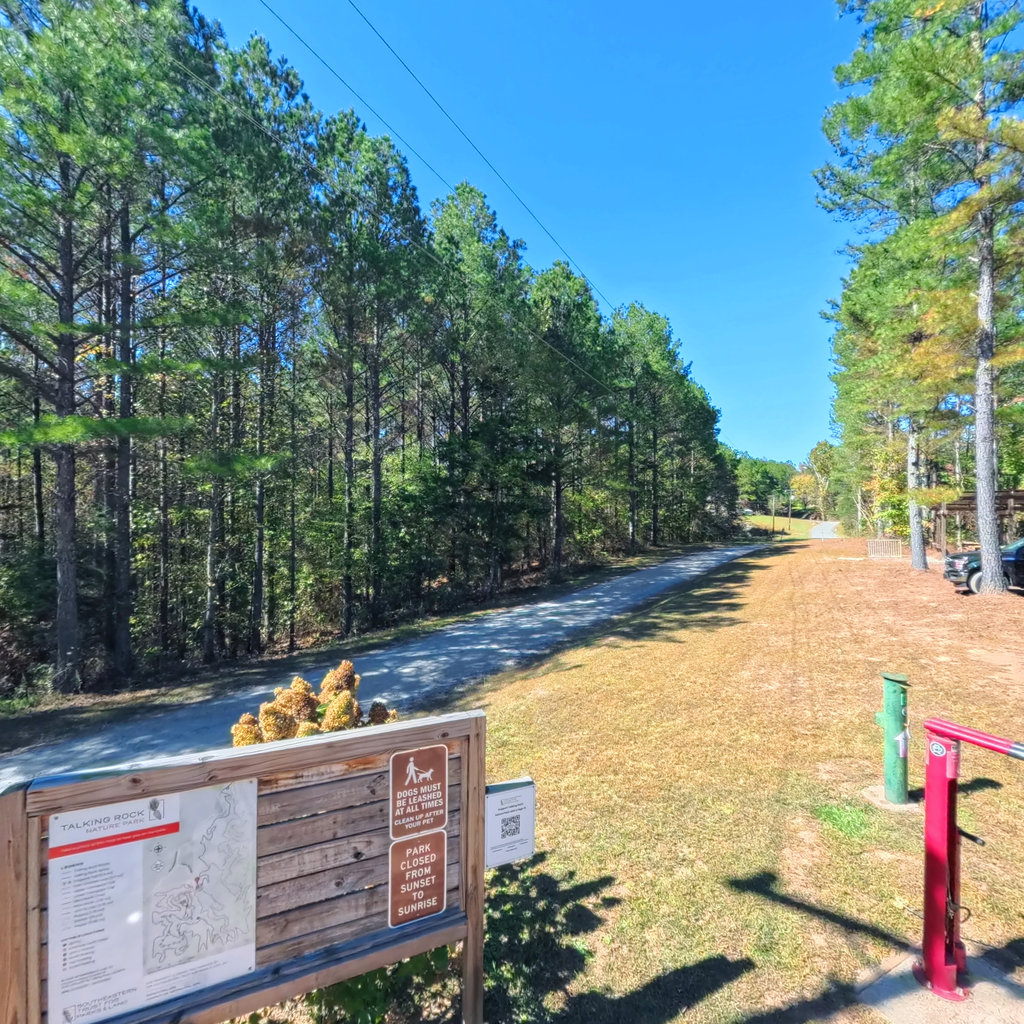 360° panoramic view of Hub Parking